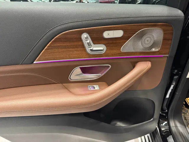 Mercedes-Benz GLS-Class — Фото автомобиля 17