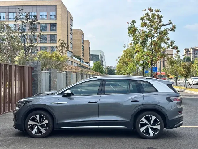 Volkswagen ID.6 X 2022 Smart Long Range — Фото автомобиля 14