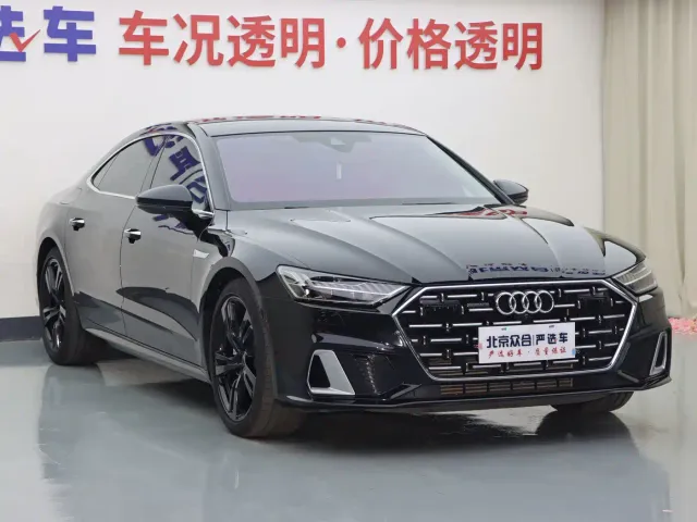 Audi A7L — Фото автомобиля 2