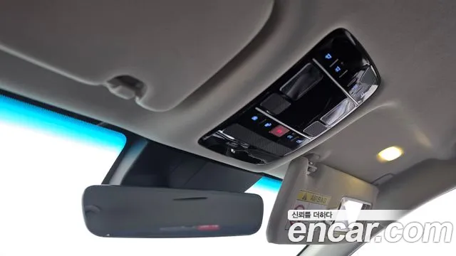Hyundai Grandeur GN7 — Фото автомобиля 27