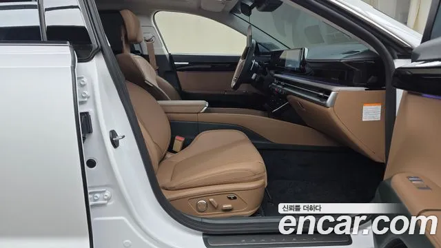 Hyundai Grandeur GN7 — Фото автомобиля 16