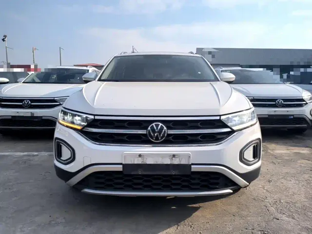 Volkswagen T-Roc — Фото автомобиля 2