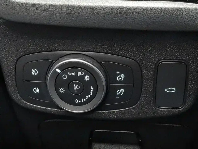 Ford Focus — Фото автомобиля 21