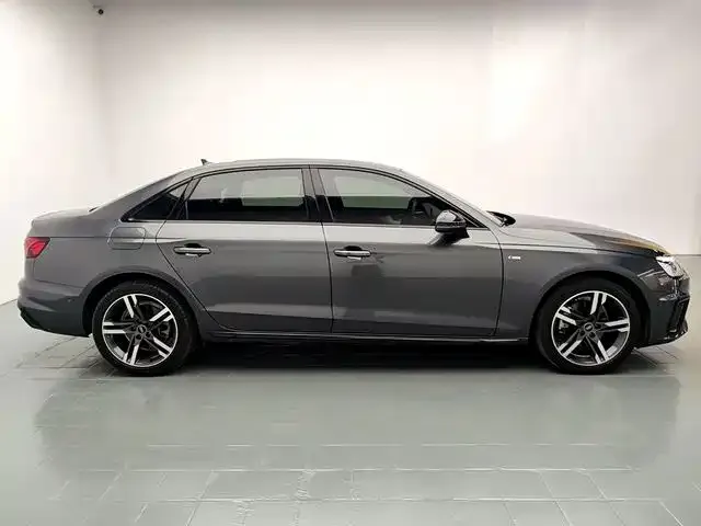 Audi A4L — Фото автомобиля 8