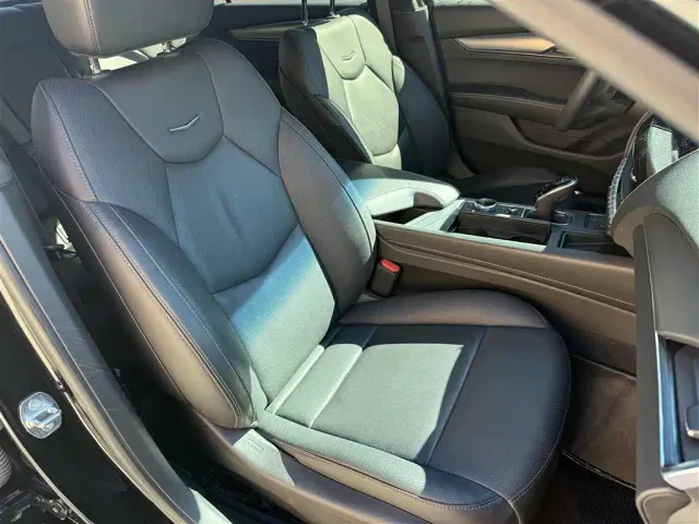Cadillac CT5 — Фото автомобиля 12
