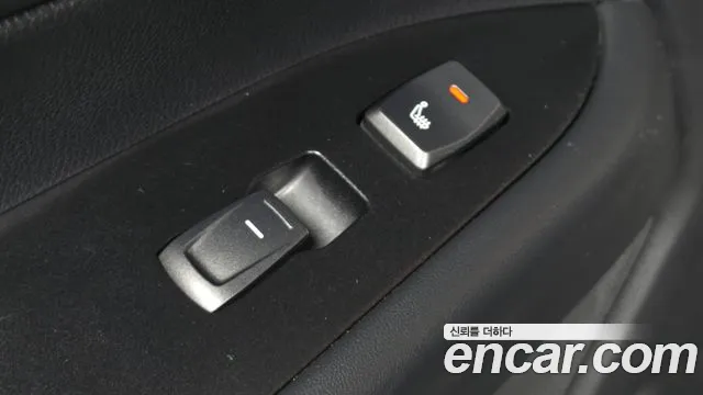 KG_Mobility_Ssangyong Rexton Новый Rexton Sport Khan Дизель 2.2 4WD — Фото автомобиля 18