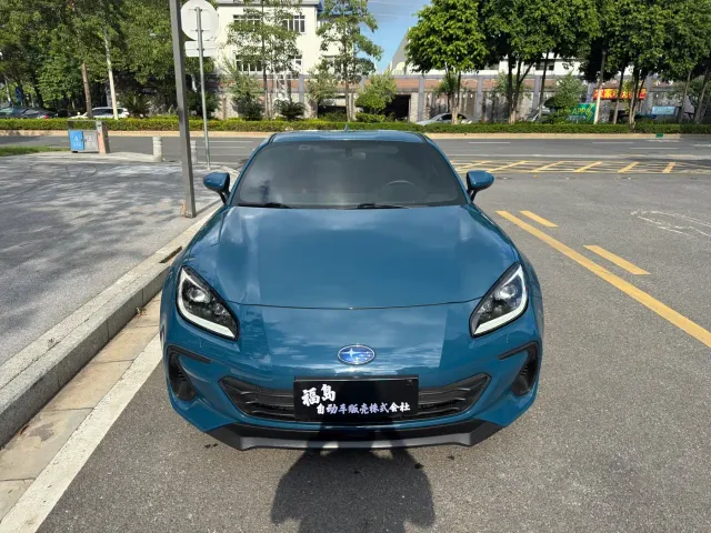 Subaru BRZ — Фото автомобиля 2