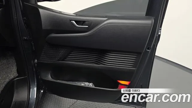 Hyundai Staria — Фото автомобиля 13