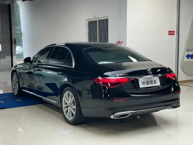 Mercedes-Benz S-Class — Фото автомобиля 22