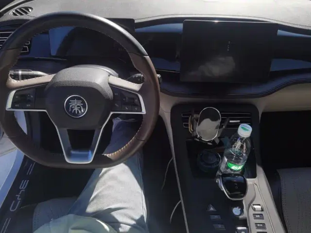 BYD Qin PLUS — Фото автомобиля 12