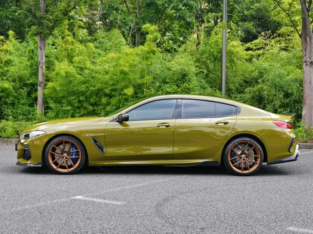 BMW 8 Series — Фото автомобиля 4
