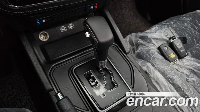 KG_Mobility_Ssangyong Rexton Новый Rexton Sport Дизель 2.2 4WD — Фото автомобиля 8