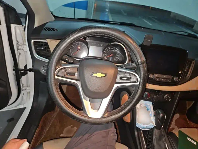 Chevrolet Monza — Фото автомобиля 11