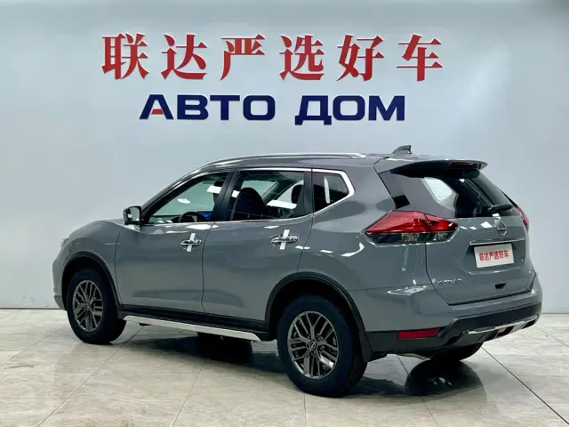 Nissan X-Trail — Фото автомобиля 5