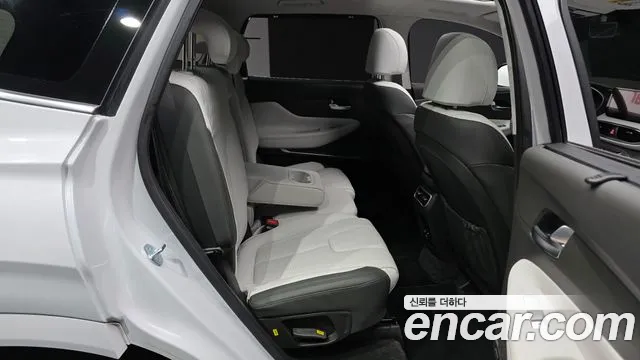 Hyundai Santafe Новый Santa Fe Бензин 2.5T 2WD — Фото автомобиля 10