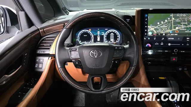 Toyota Alphard — Фото автомобиля 13