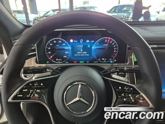 Mercedes-Benz E-Class W214 — Фото автомобиля 12