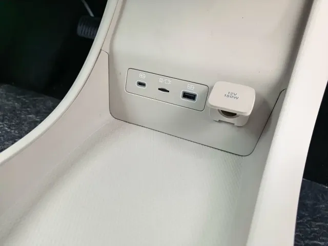 BYD Seal 05 DM-i — Фото автомобиля 26