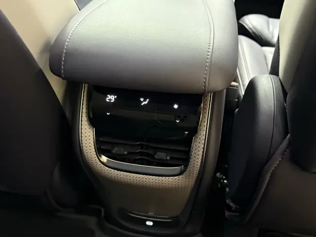 IM Motors IM LS7 — Фото автомобиля 14