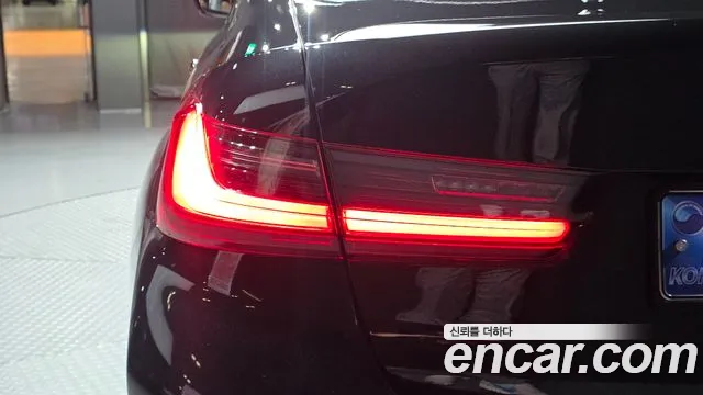 BMW 3-Series 3 серия (G20) 320i M Sport — Фото автомобиля 20