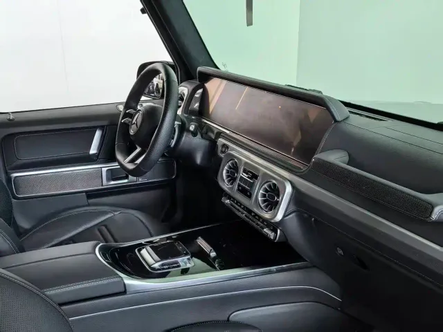Mercedes-Benz G-Class — Фото автомобиля 6