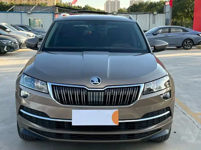 Skoda Karoq — Фото автомобиля 2