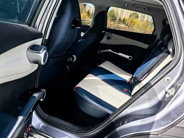 BYD Yuan PLUS — Фото автомобиля 5