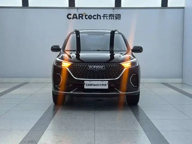 Haval Haval M6 2021 PLUS 1.5T DCT Comfort — Фото автомобиля 2