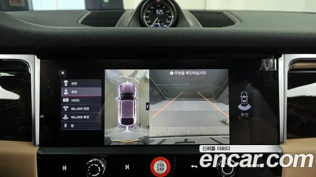 Porsche Macan — Фото автомобиля 15