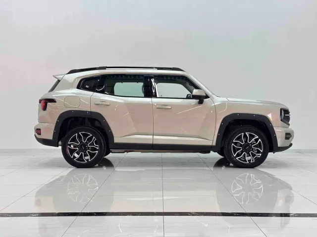 Haval Big Dog — Фото автомобиля 6
