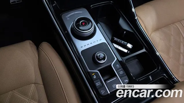Kia Sorento Sorento 4-е поколение Бензин 2.5T 2WD — Фото автомобиля 6