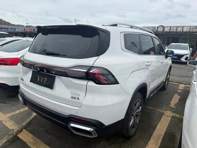 Geely Haoyue L — Фото автомобиля 13