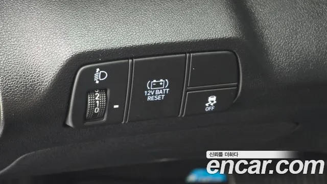 Hyundai AVANTE — Фото автомобиля 15