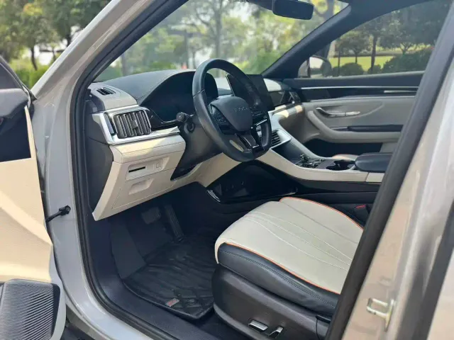 BYD Song PLUS — Фото автомобиля 8