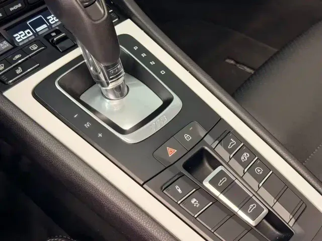 Porsche 718 — Фото автомобиля 12