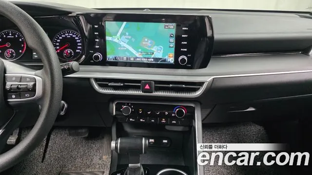 Kia K5 K5 3 поколение 2.0 LPI(Для проката) — Фото автомобиля 14
