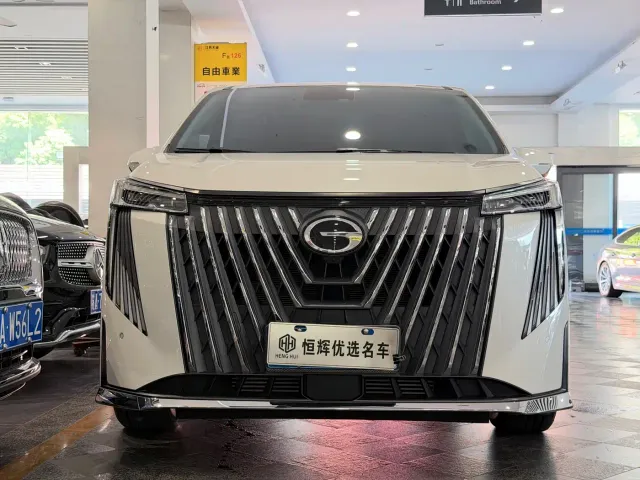 GAC Trumpchi M8 — Фото автомобиля 2