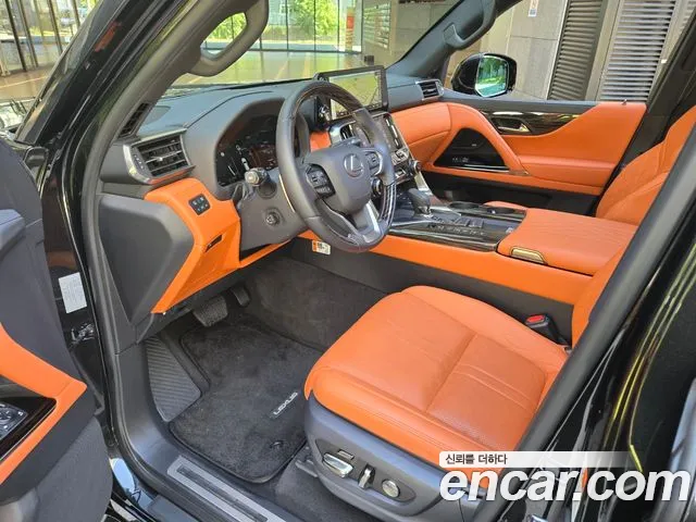 Lexus LX — Фото автомобиля 13