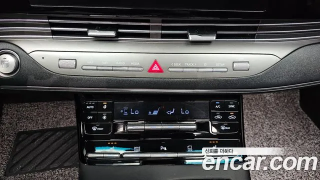 Hyundai Grandeur Новый Grandeur IG 3.0 LPi (Для проката) — Фото автомобиля 16