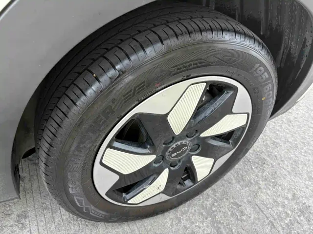 BYD Dolphin — Фото автомобиля 11