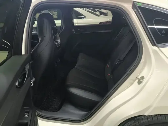 BYD Seal 06 — Фото автомобиля 16