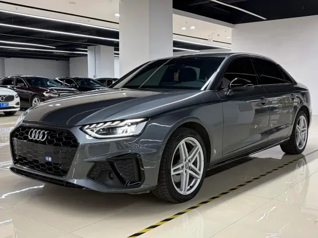 Audi A4L — Фото автомобиля 2