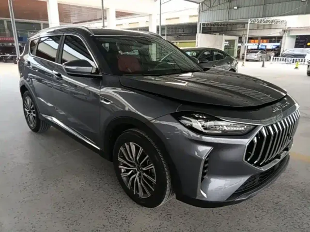 Jetour X70 Plus — Фото автомобиля 3