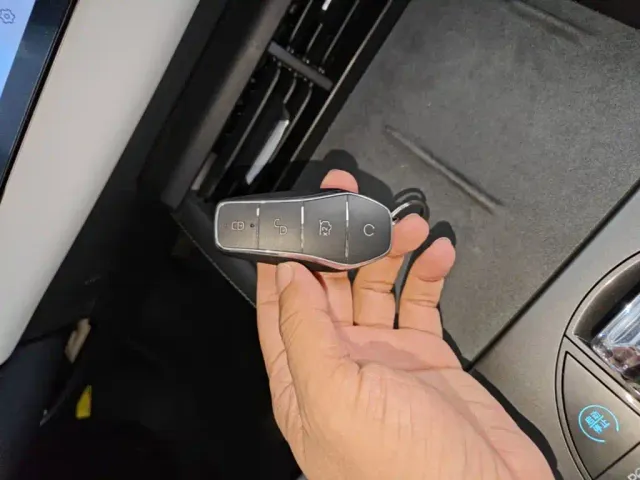 BYD Seal 06 — Фото автомобиля 8