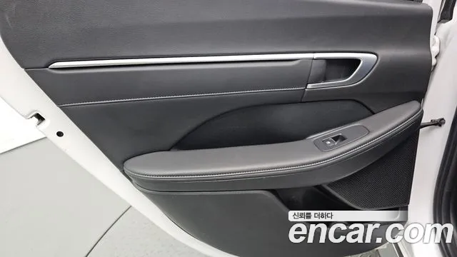 Hyundai Sonata Sonata Edge(DN8) 2.0 LPG(Для проката) — Фото автомобиля 23