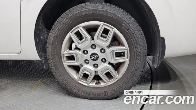 Hyundai Staria Staria L3.5 Карго 3 места — Фото автомобиля 21