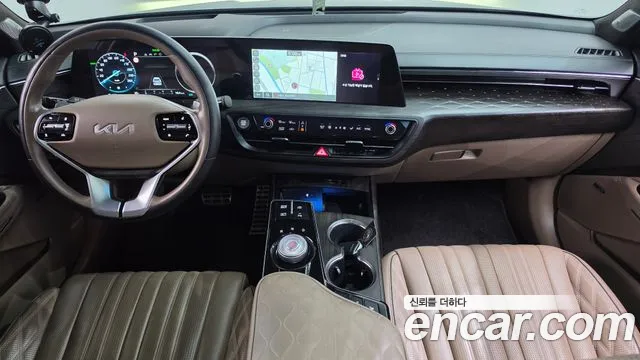 Kia K8 Hybrid — Фото автомобиля 10