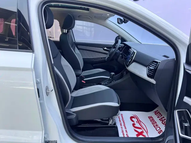 Jetta VS7 — Фото автомобиля 18