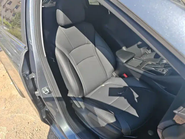 Roewe i5 — Фото автомобиля 24