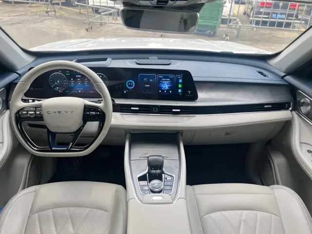 Chery Tiggo 8 PRO EV — Фото автомобиля 10